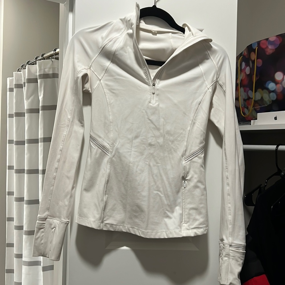 Lululemon white quarter zip athletic wear
